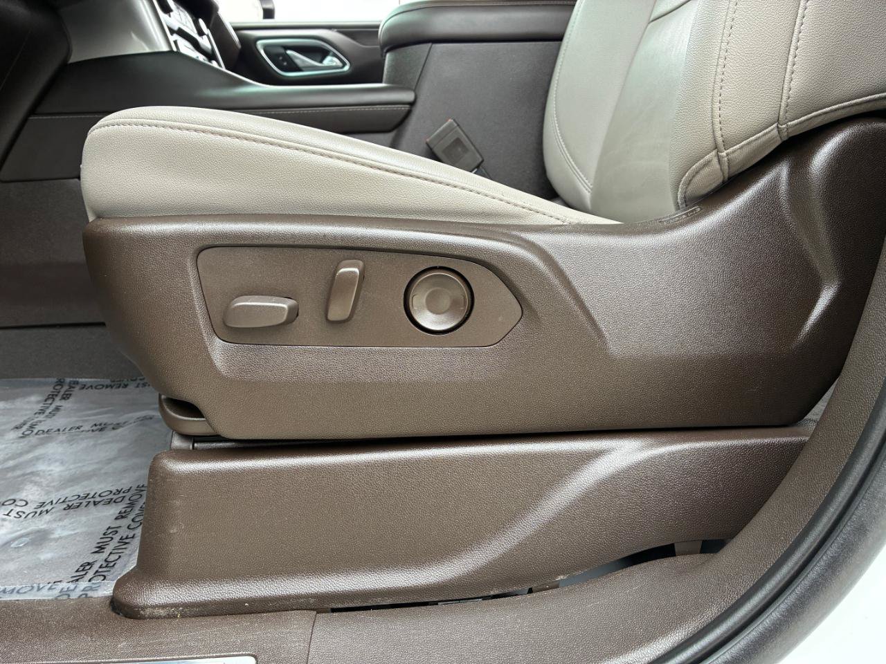 Used 2022 Chevrolet Tahoe LT AWD/4WD image 14