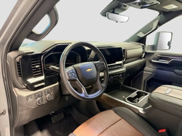 Certified 2025 Chevrolet Silverado 3500 High Country w/ High Country Premium Package AWD/4WD image 8