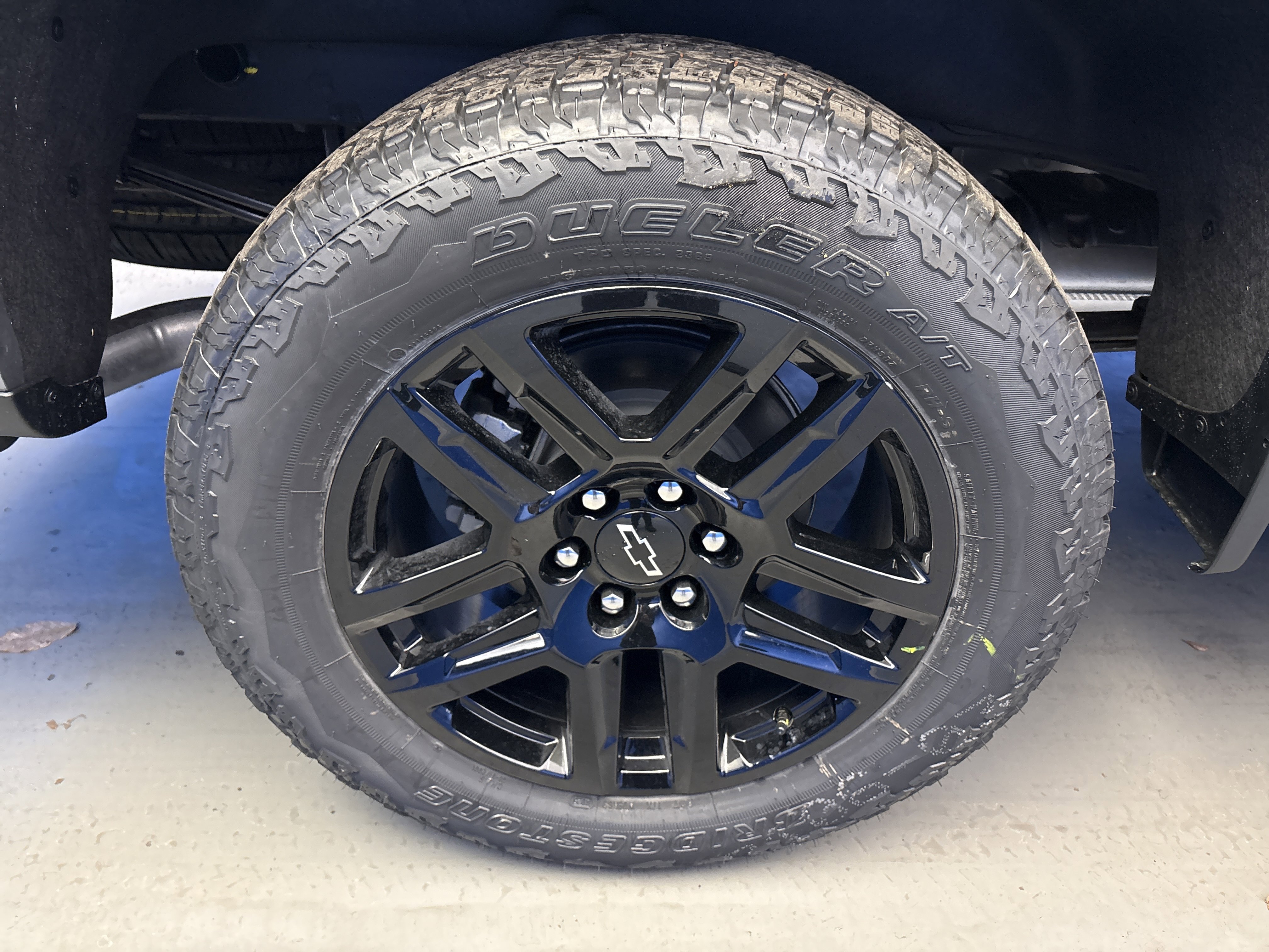 New 2026 Chevrolet Silverado 1500 Custom Trail Boss w/ Turbomax Blackout Package AWD/4WD image 8