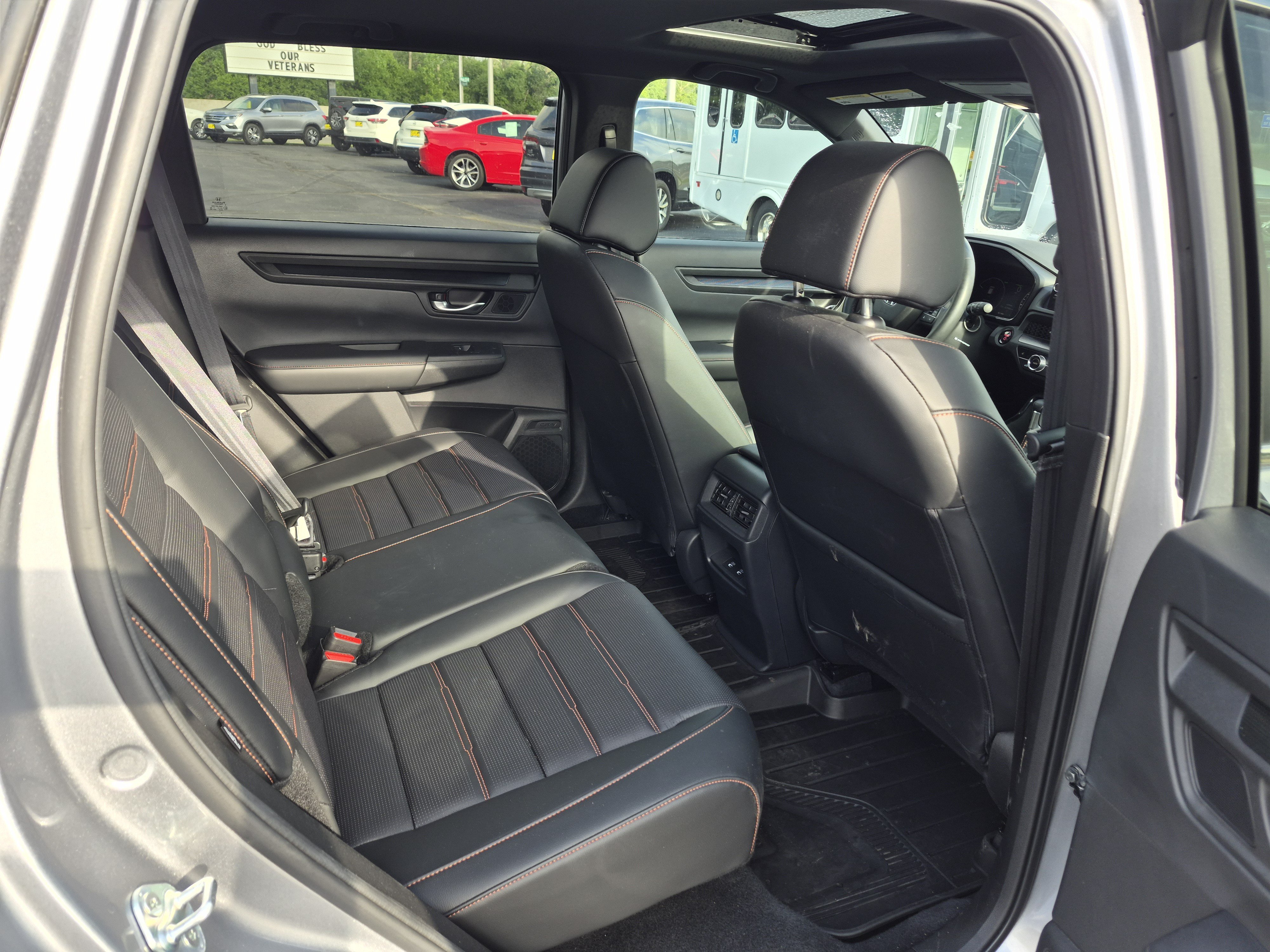 Used 2024 Honda CR-V Sport-L image 11
