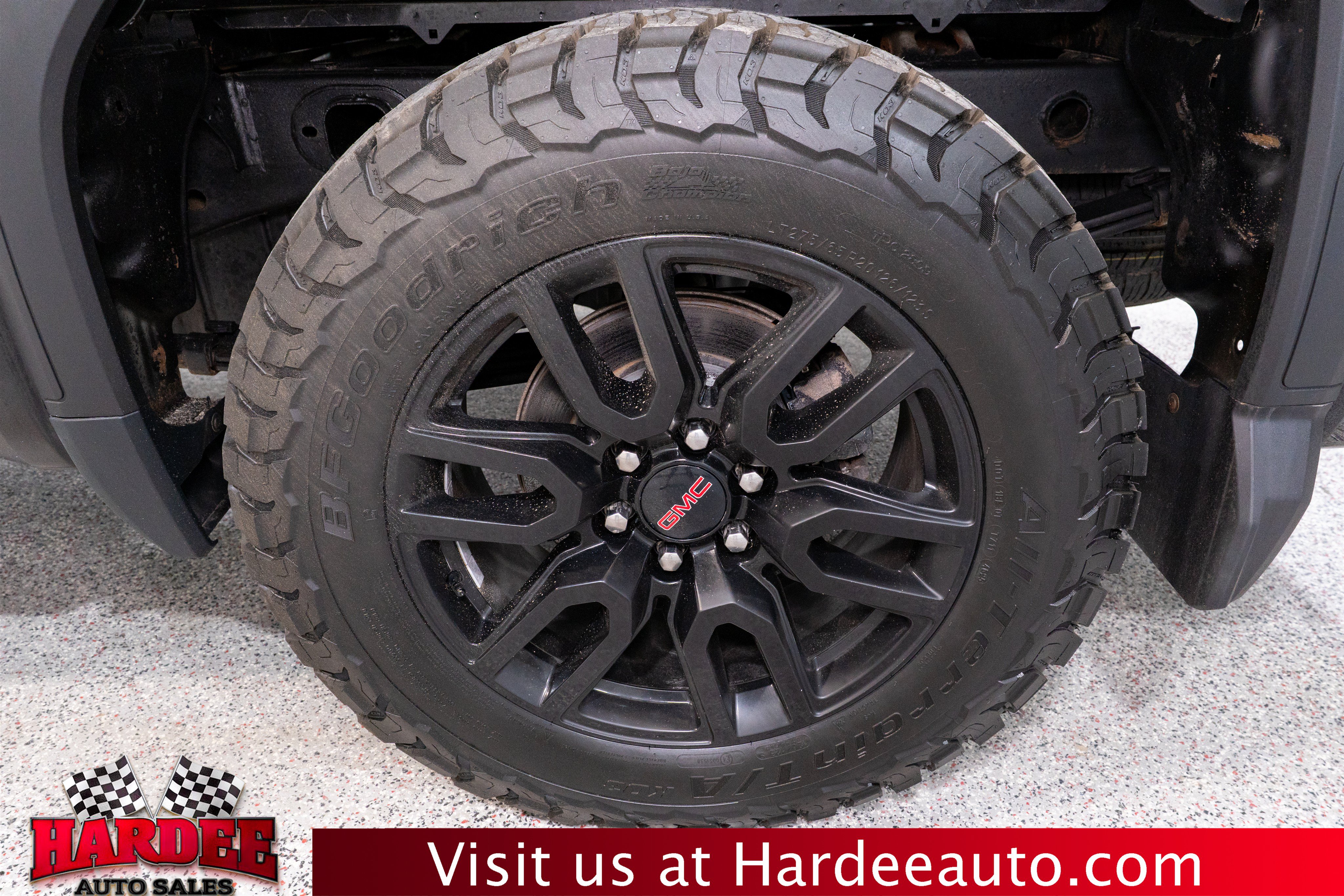 Used 2024 GMC Sierra 1500 Pro w/ Graphite Edition AWD/4WD image 10