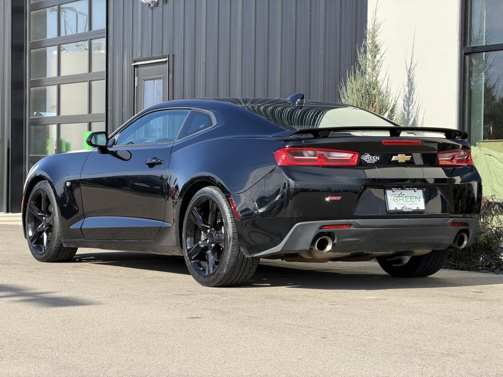 Used 2018 Chevrolet Camaro SS image 3