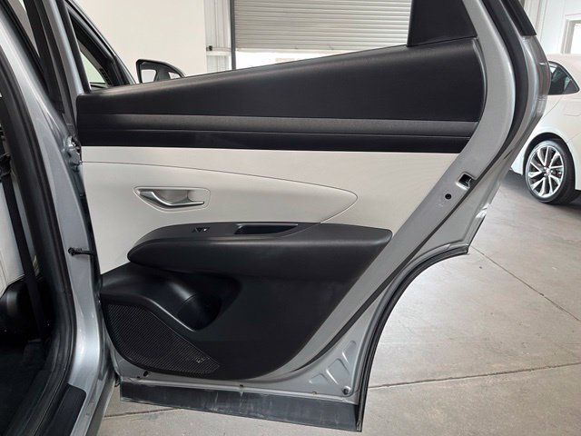 Used 2025 Hyundai Tucson SEL AWD/4WD image 16