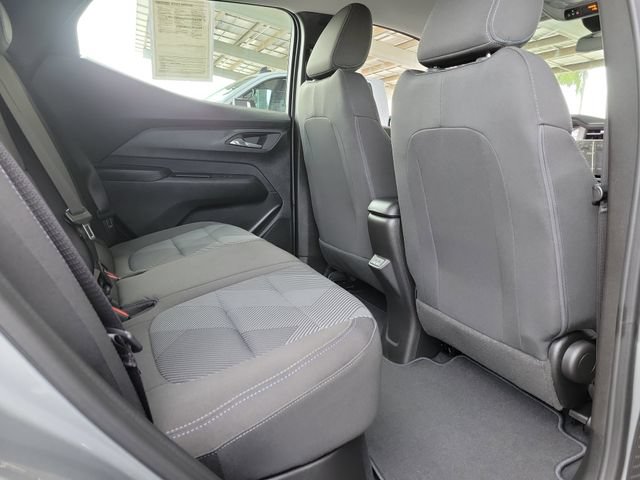 Used 2027 Chevrolet Bolt LT w/ Comfort Package FWD image 21