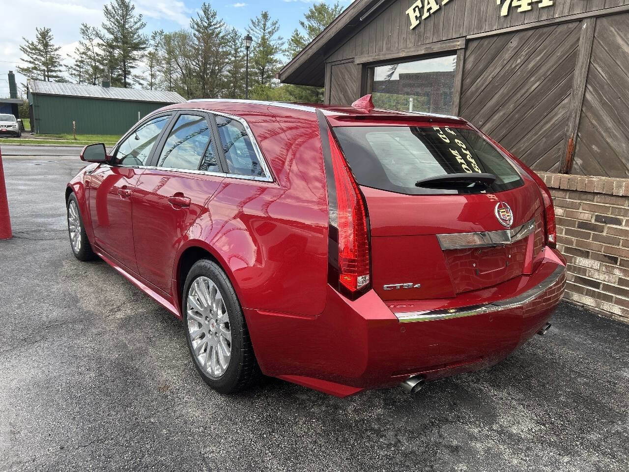 Used 2011 Cadillac CTS Performance w/ Performance Luxury Package AWD/4WD image 2