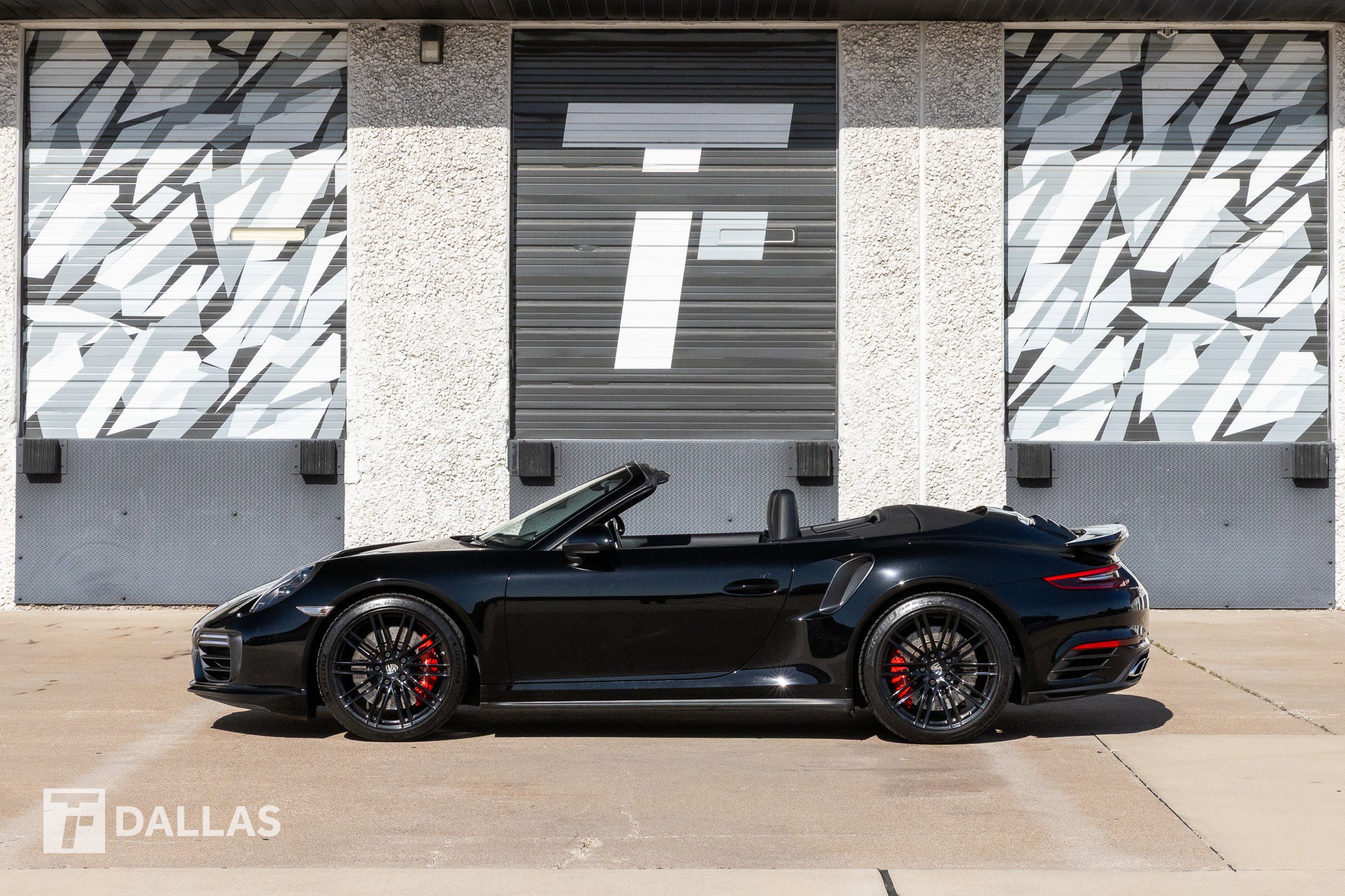 Used 2018 Porsche 911 Turbo image 9