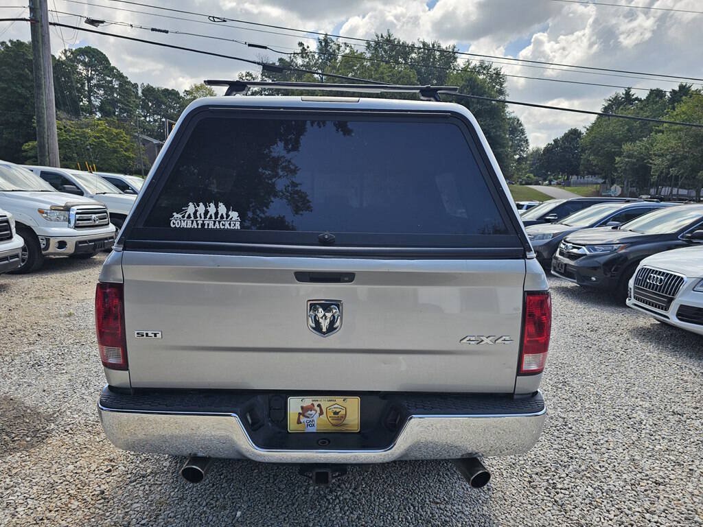 Used 2016 RAM 1500 Classic SLT AWD/4WD image 9