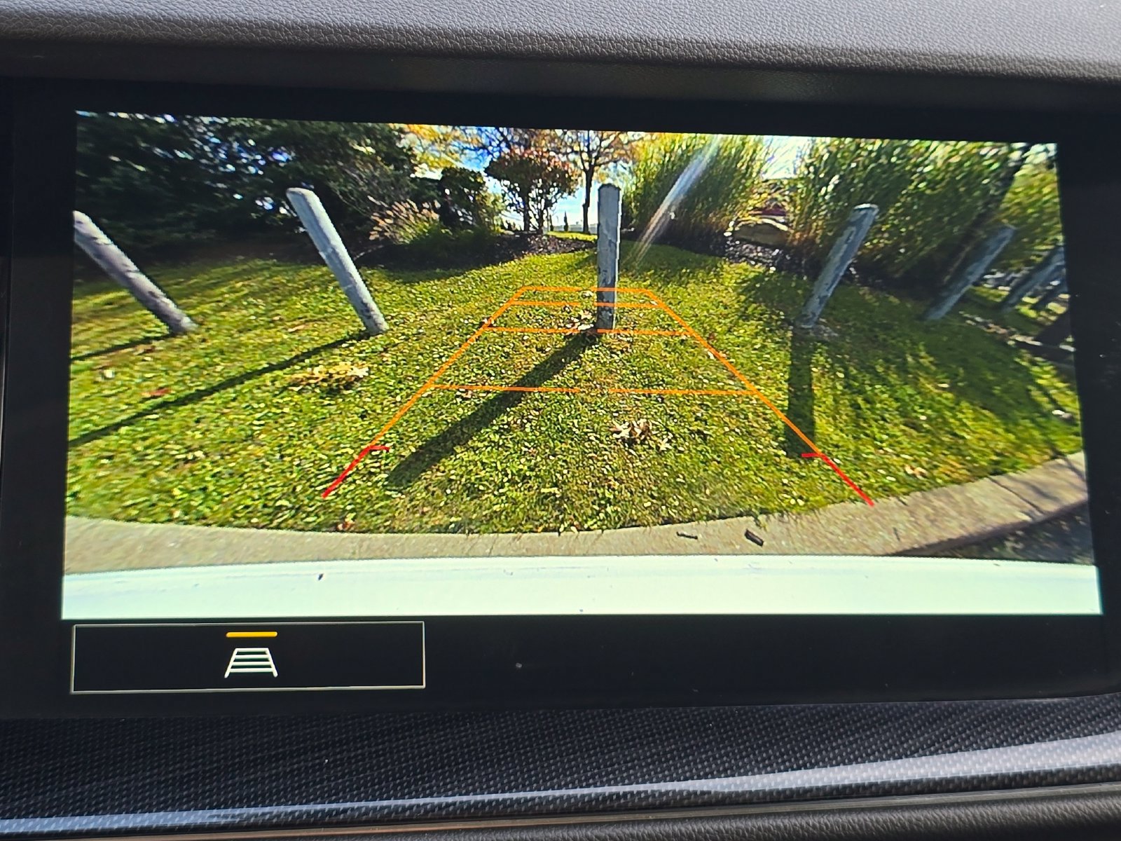 Used 2023 Buick Envision Essence AWD/4WD image 4