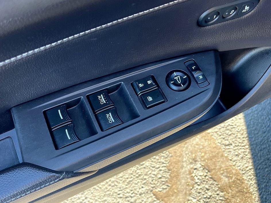 Used 2020 Acura ILX w/ Premium & A-SPEC Package image 13