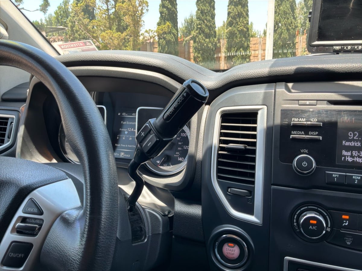 Used 2017 Nissan Titan S RWD image 16