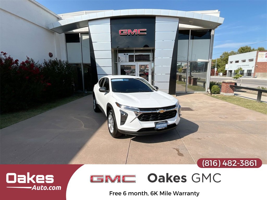 Used 2024 Chevrolet Trax LS