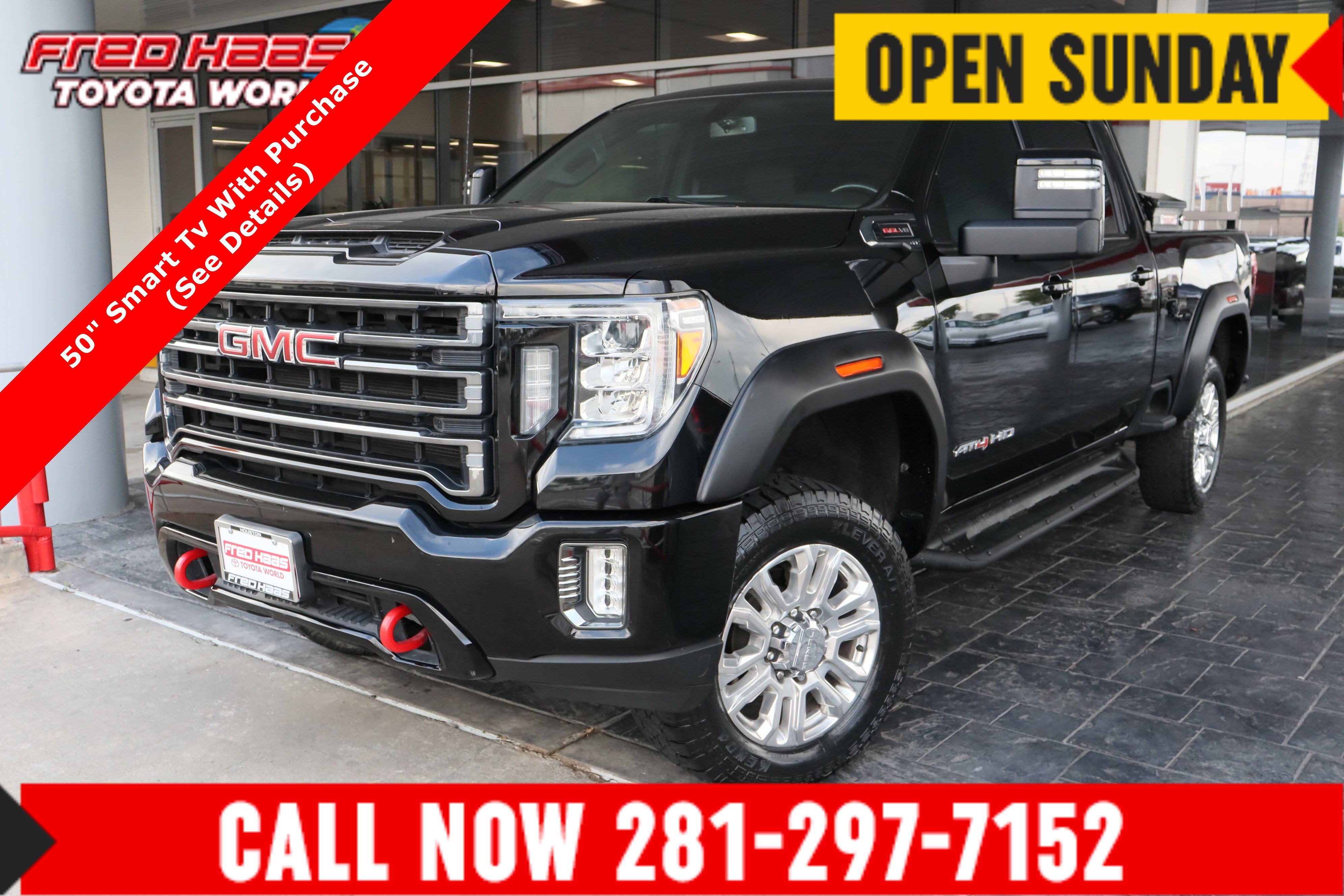 Used 2022 GMC Sierra 2500 AT4 image 1