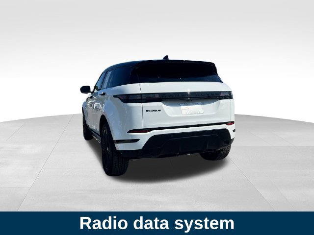 Used 2026 Land Rover Range Rover Evoque Dynamic SE AWD/4WD image 3
