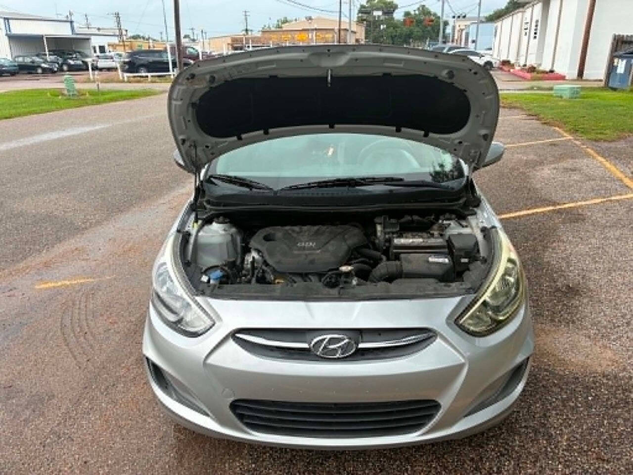 Used 2017 Hyundai Accent SE FWD image 11