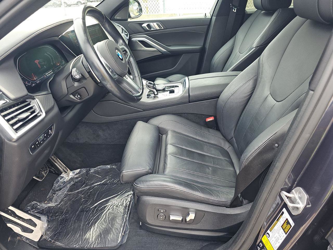 Used 2021 BMW X6 xDrive40i w/ M Sport Package AWD/4WD image 9