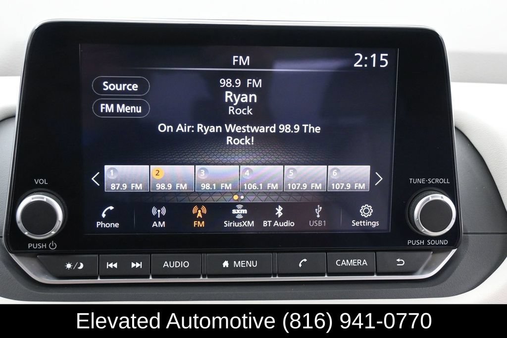 Used 2024 Nissan Rogue SV AWD/4WD image 21