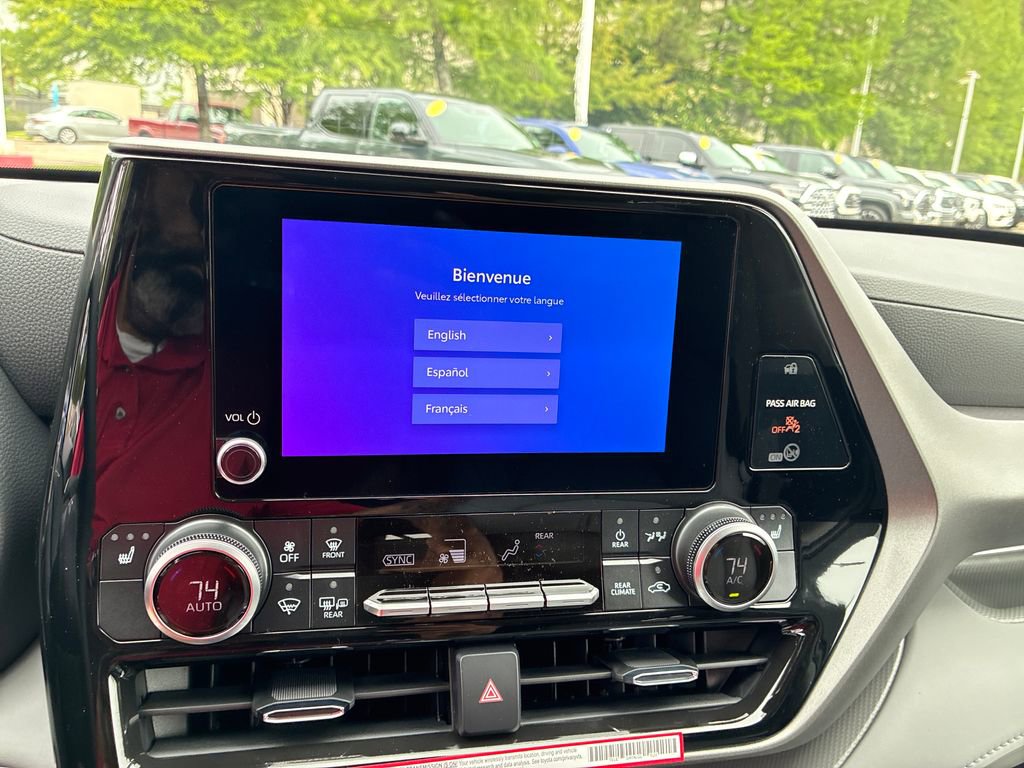 New 2026 Toyota Highlander XLE AWD/4WD image 25