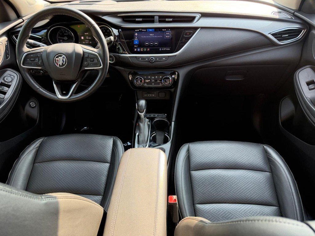 Used 2020 Buick Encore GX Essence w/ Experience Buick Package AWD/4WD image 11
