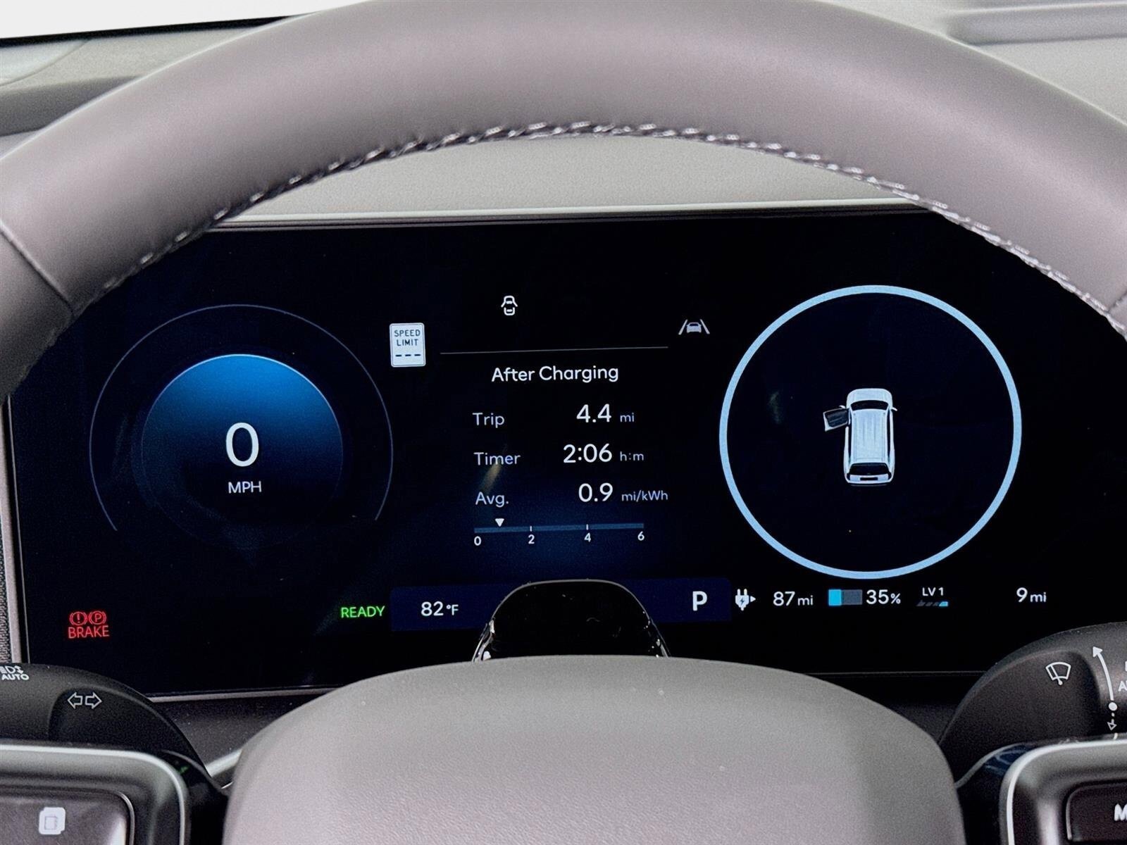 New 2026 Hyundai Ioniq 9 SE AWD/4WD image 13