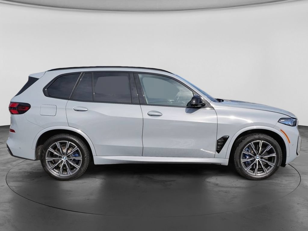 Used 2026 BMW X5 M60i AWD/4WD image 11