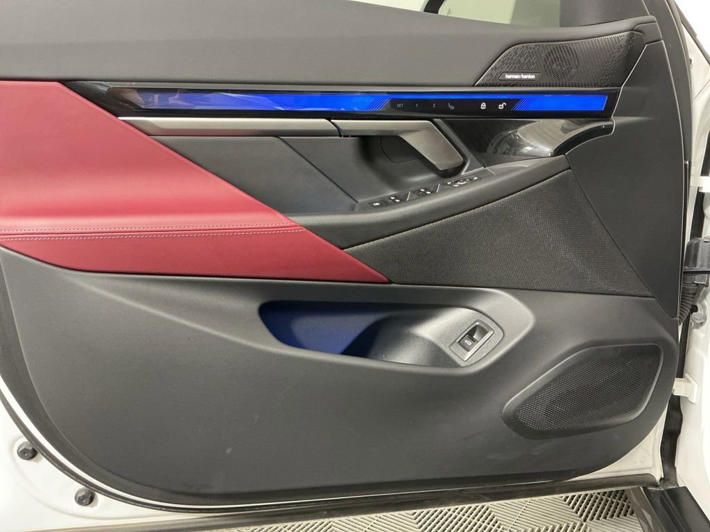 Certified 2024 BMW i5 eDrive40i w/ Premium Package image 21