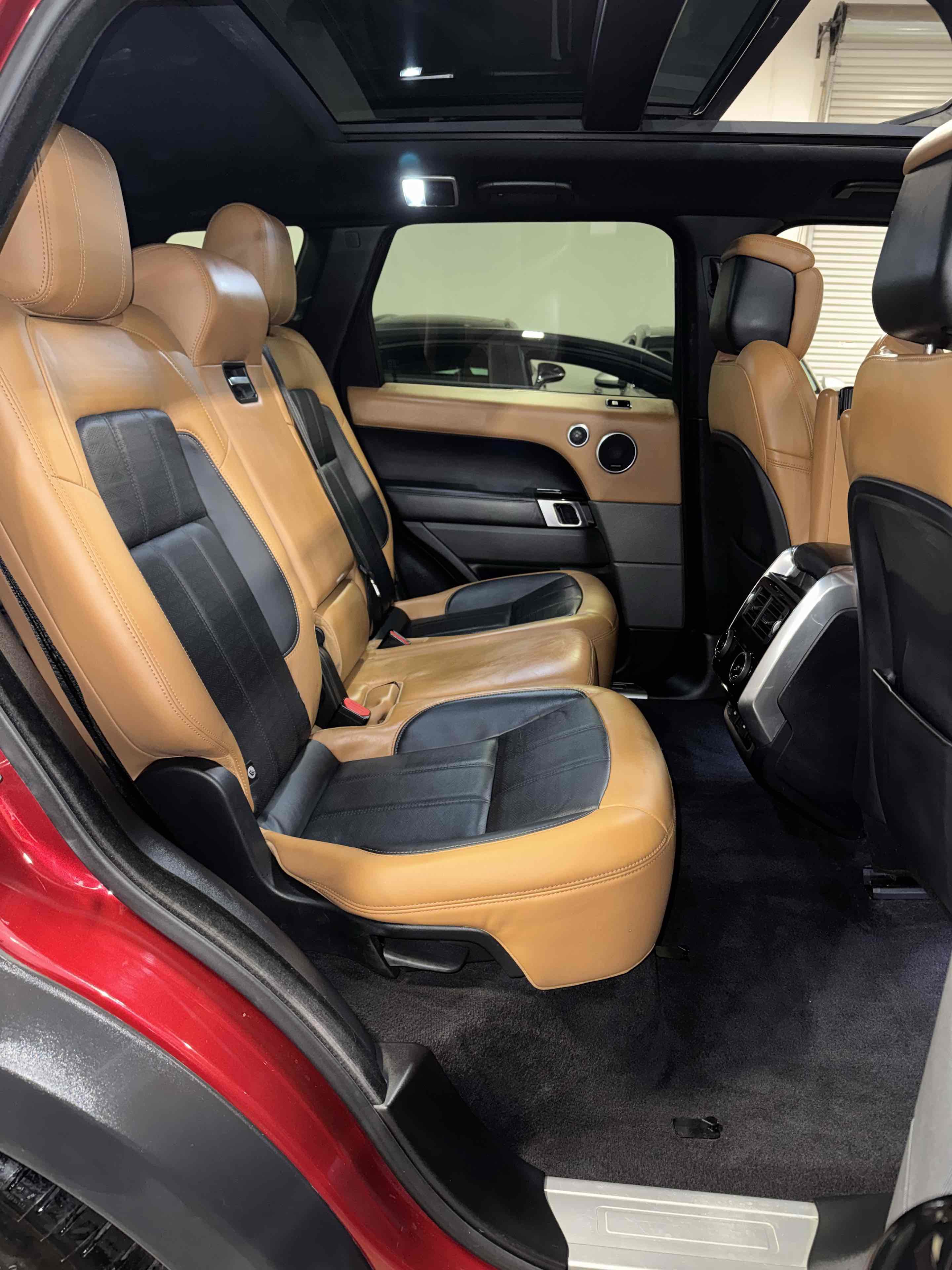 Used 2019 Land Rover Range Rover Sport HSE Dynamic image 39