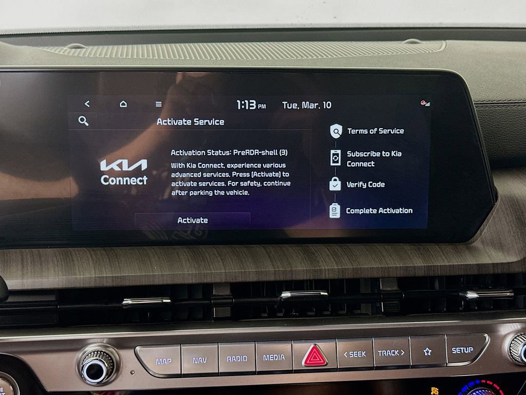 Used 2024 Kia Telluride EX w/ EX Captain's Chair Package image 15