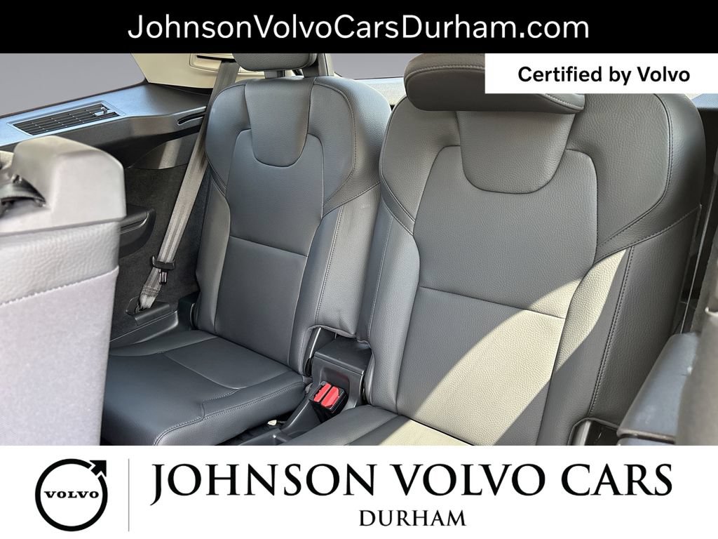 Used 2025 Volvo XC90 B6 Plus AWD/4WD image 28