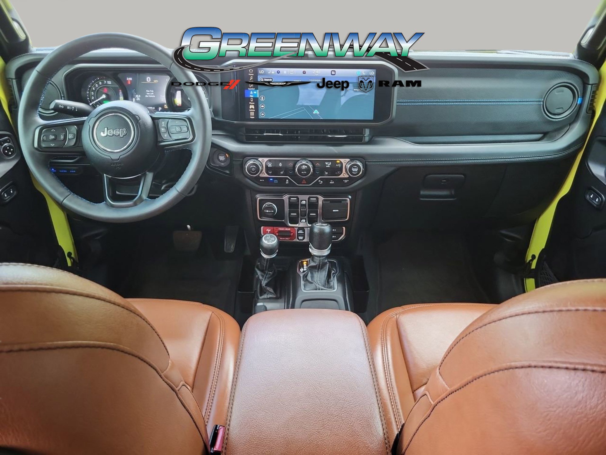 Used 2024 Jeep Wrangler Unlimited Rubicon 4xe w/ Capability Package AWD/4WD image 7