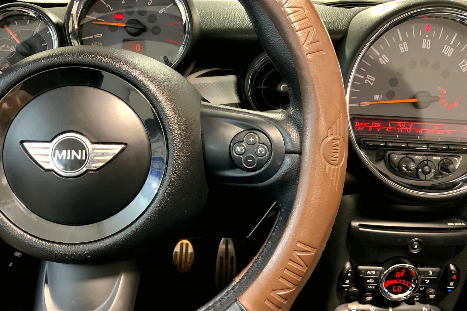 Used 2015 MINI Cooper Roadster S image 24