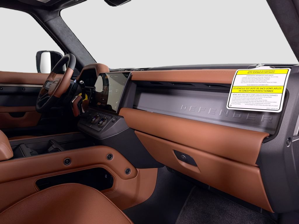 New 2026 Land Rover Defender 110 OCTA AWD/4WD image 31