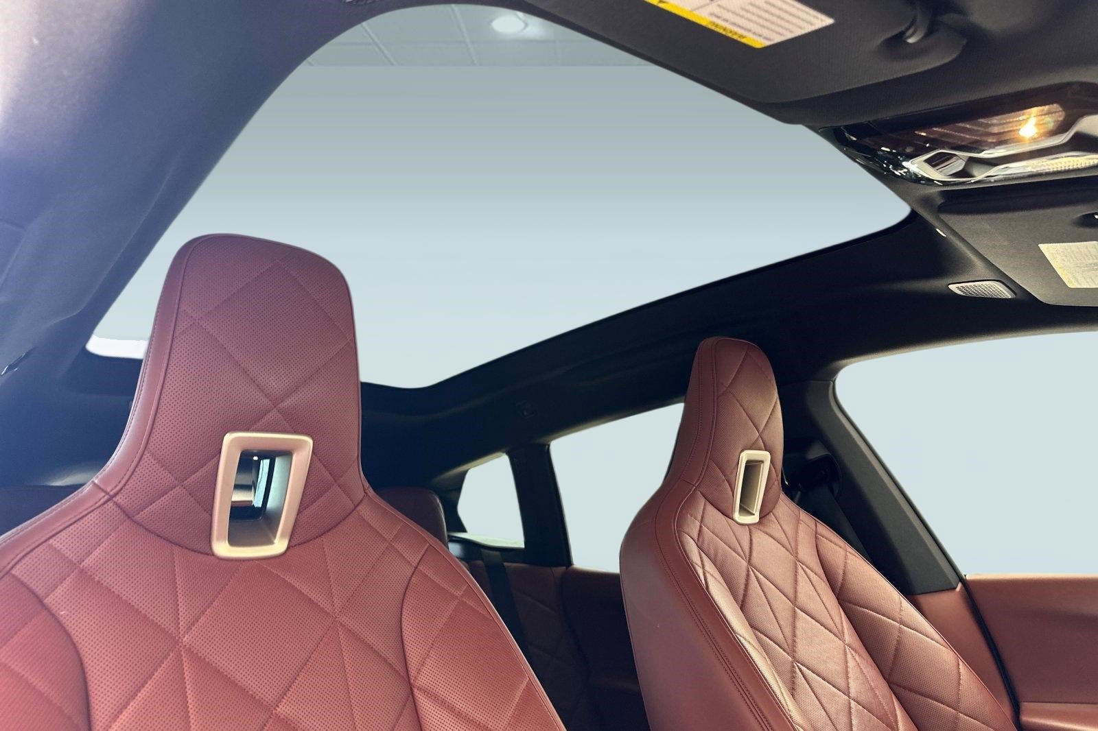 Certified 2023 BMW iX M60 w/ Executive Package AWD/4WD image 24