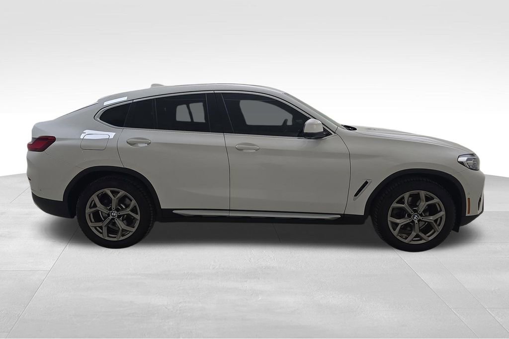 Used 2022 BMW X4 xDrive30i w/ Premium Package 2 AWD/4WD image 11