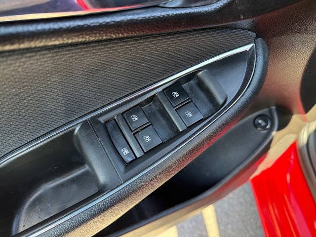 Used 2018 Chevrolet Cruze LS FWD image 17