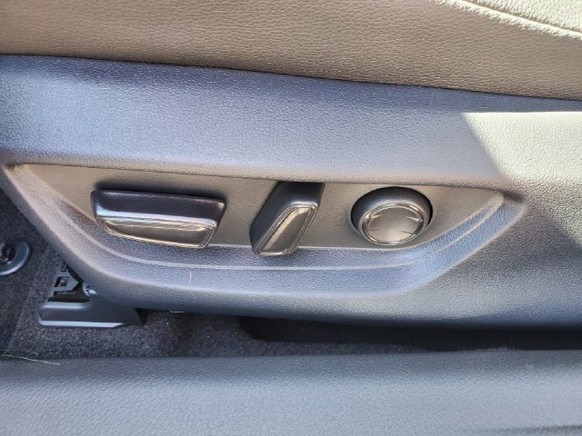 New 2026 Toyota Camry XSE FWD image 16