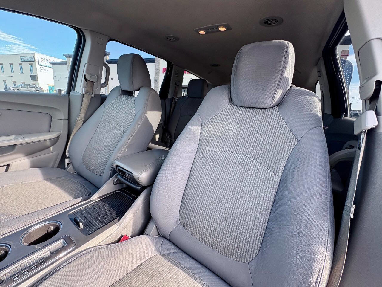 Used 2011 Chevrolet Traverse LS image 12