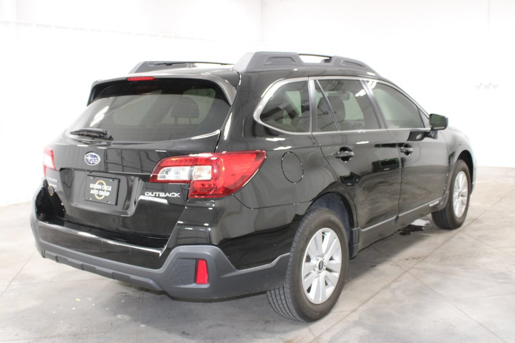Used 2019 Subaru Outback 2.5i AWD/4WD image 9