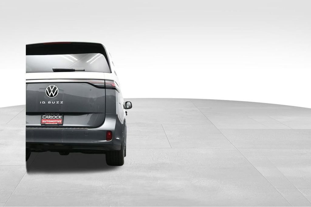New 2025 Volkswagen ID. Buzz Pro S Plus image 35
