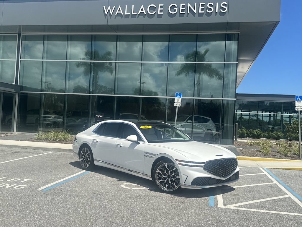 Used 2025 Genesis G90 3.5T AWD/4WD image 1