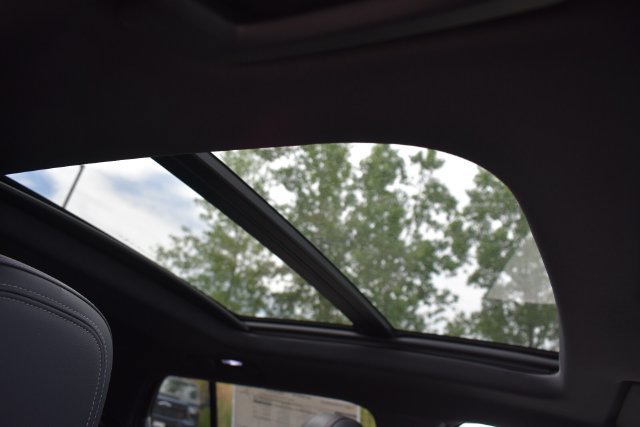 New 2026 Chevrolet Equinox EV RS AWD/4WD image 14
