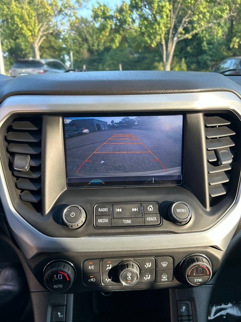 Used 2017 GMC Acadia SLT FWD image 12