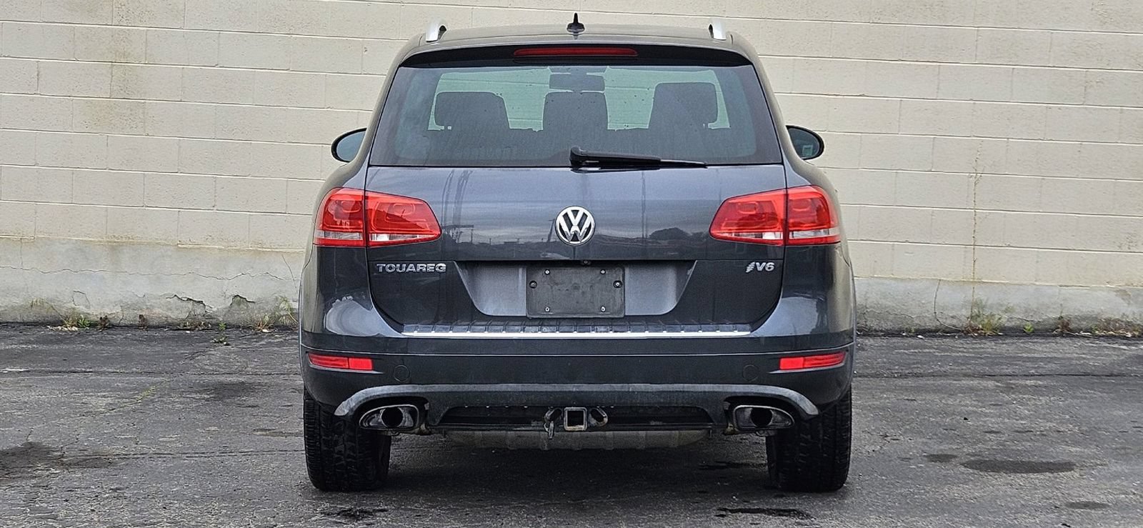 Used 2011 Volkswagen Touareg Sport AWD/4WD image 4