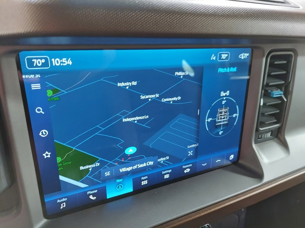 Used 2022 Ford Bronco Outer Banks image 7