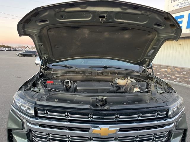 Used 2023 Chevrolet Suburban Premier image 23