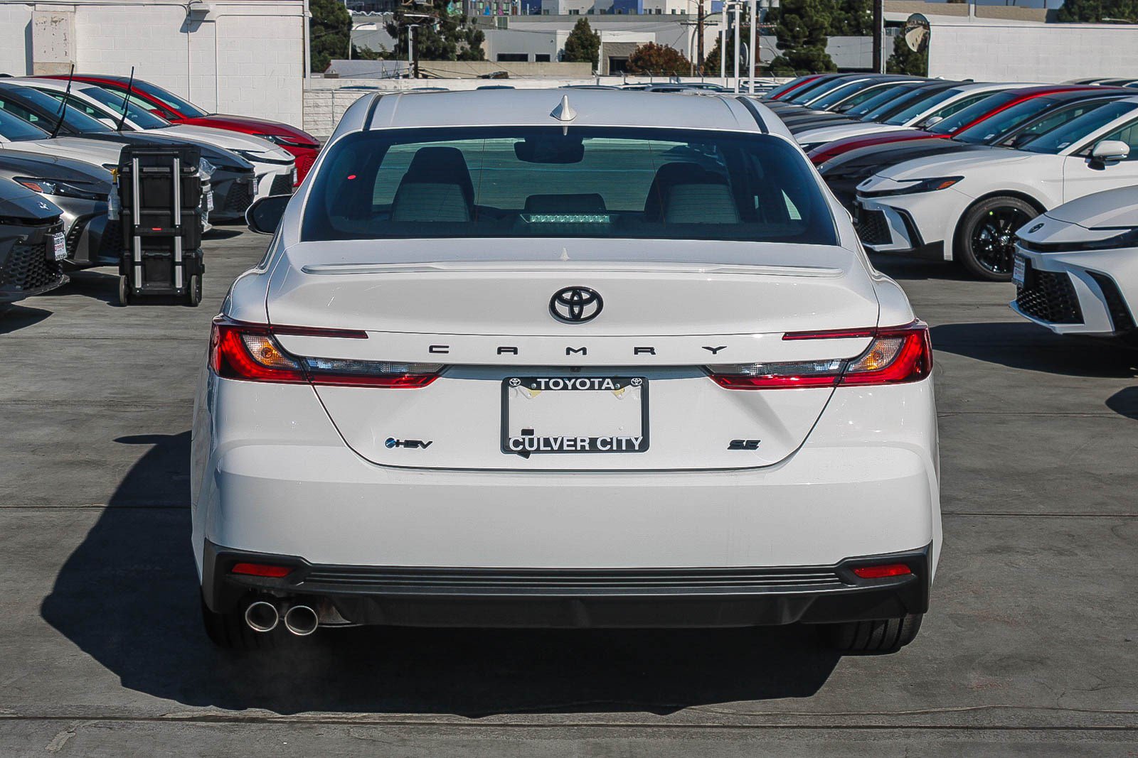 New 2026 Toyota Camry SE FWD image 8