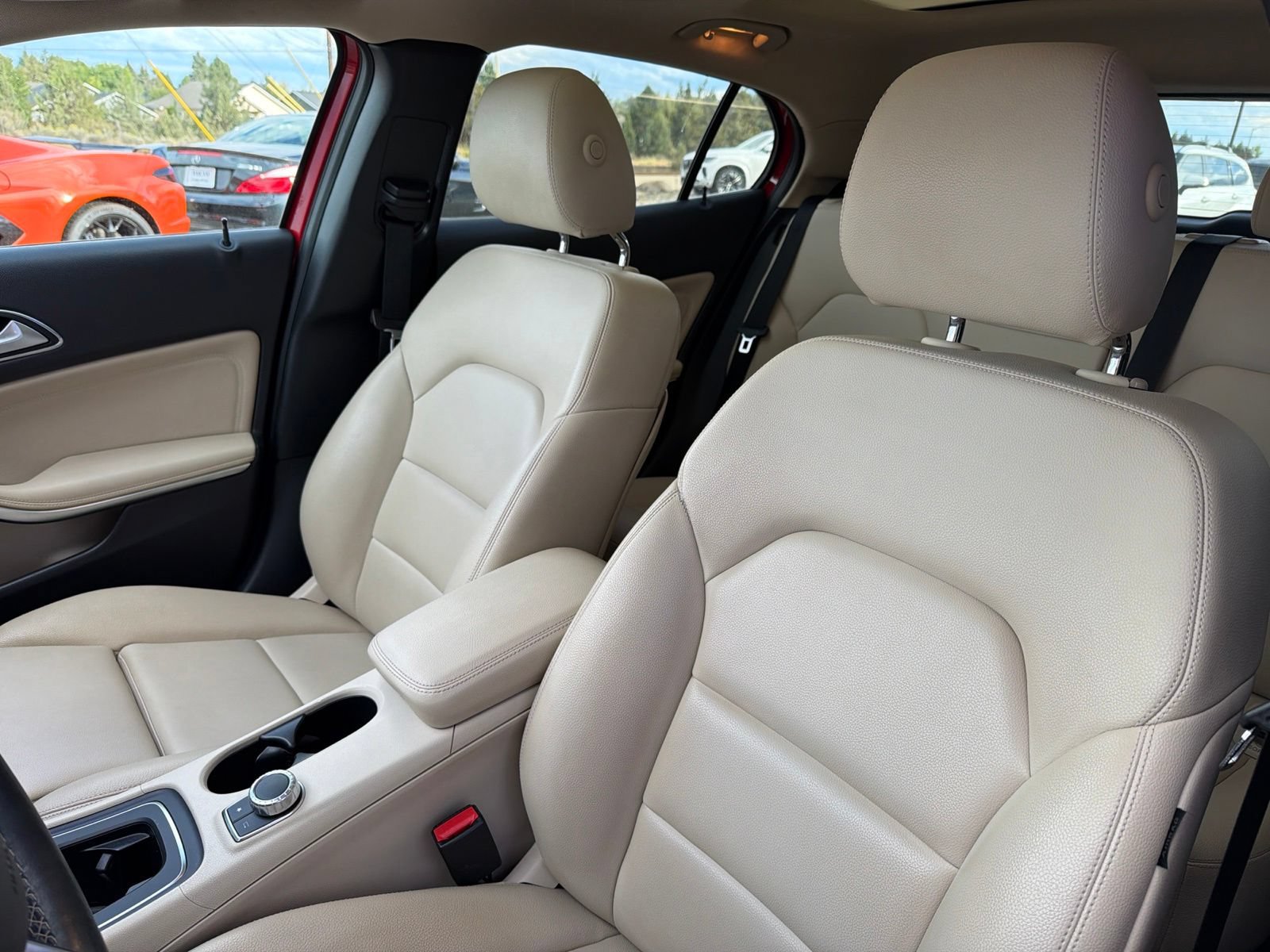 Used 2019 Mercedes-Benz GLA 250 4MATIC image 19