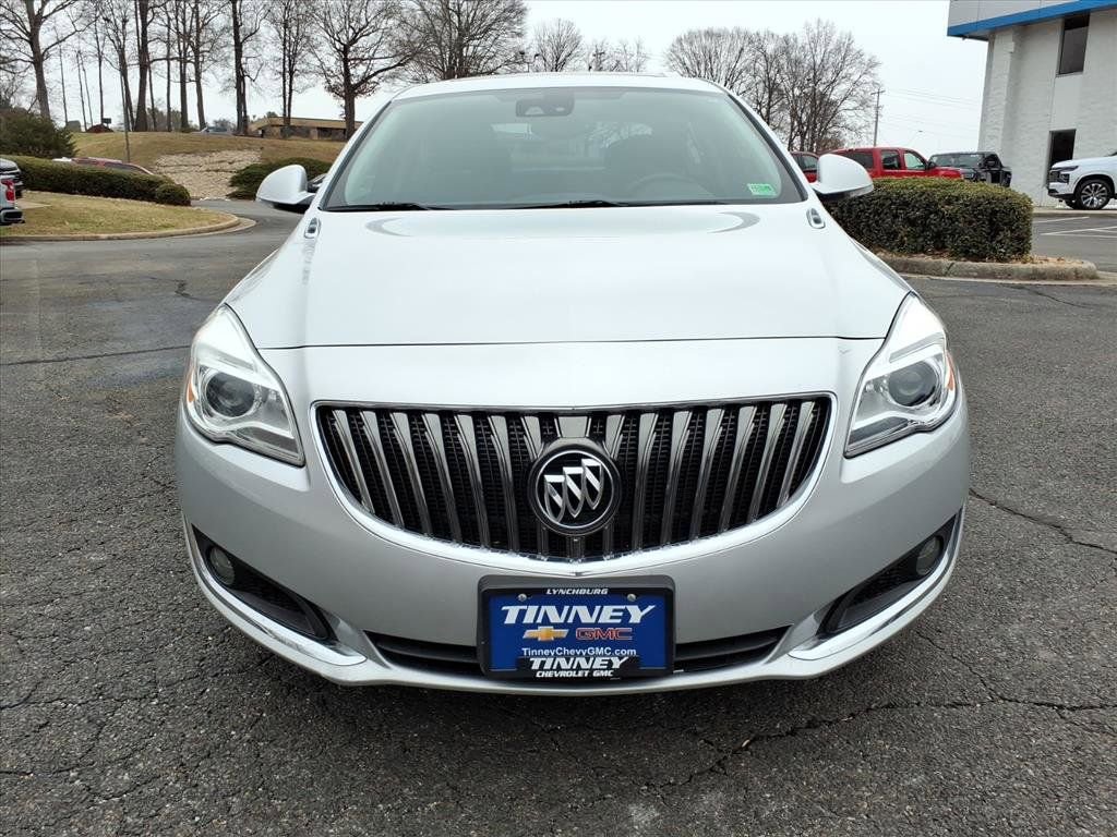Used 2017 Buick Regal Premium w/ Driver Confidence Package #1 image 8