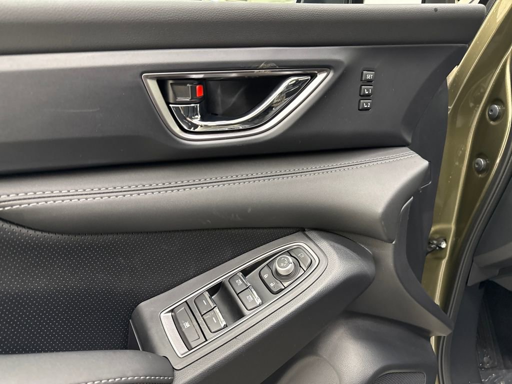 New 2026 Subaru Ascent Limited image 12