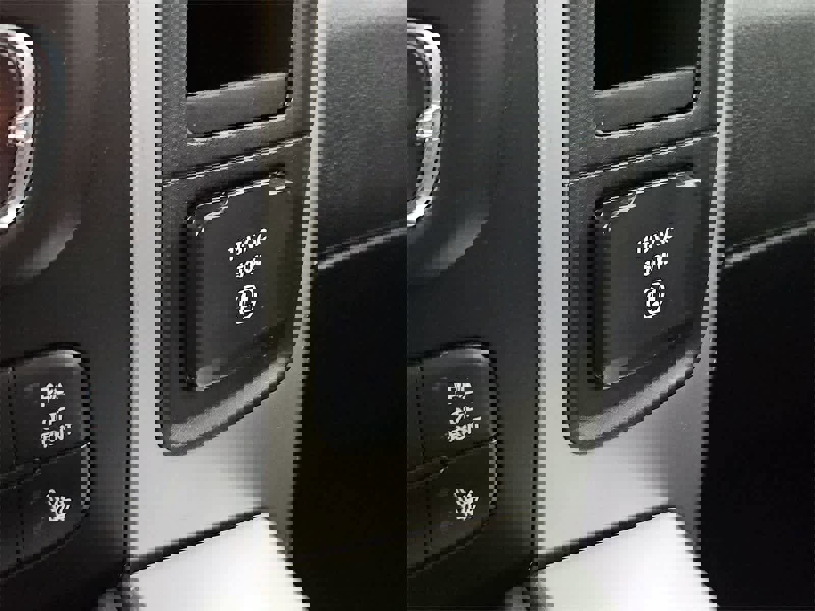 Used 2018 RAM 1500 Big Horn image 32