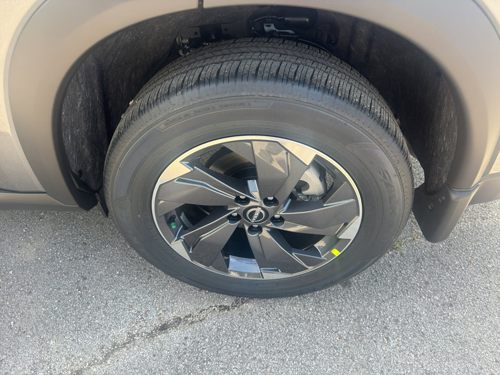 New 2026 Nissan Rogue SV image 24